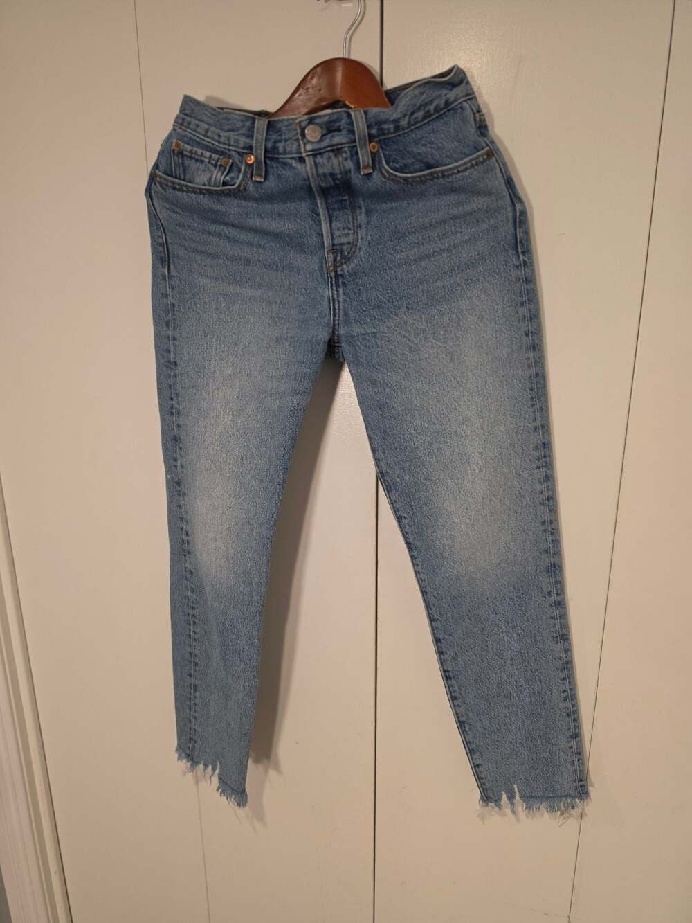 Levi's Wedgie Fit Straight Leg Ankle Jeans with Raw Hem